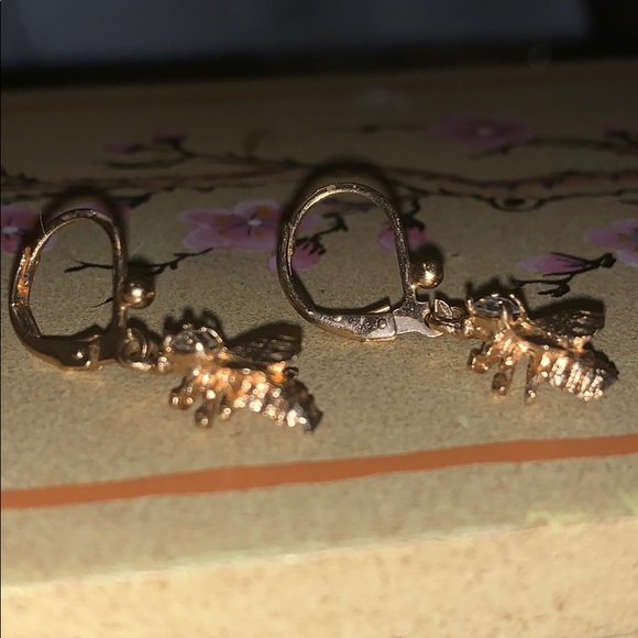 Queen Bee Earrings - Picture 3 of 6